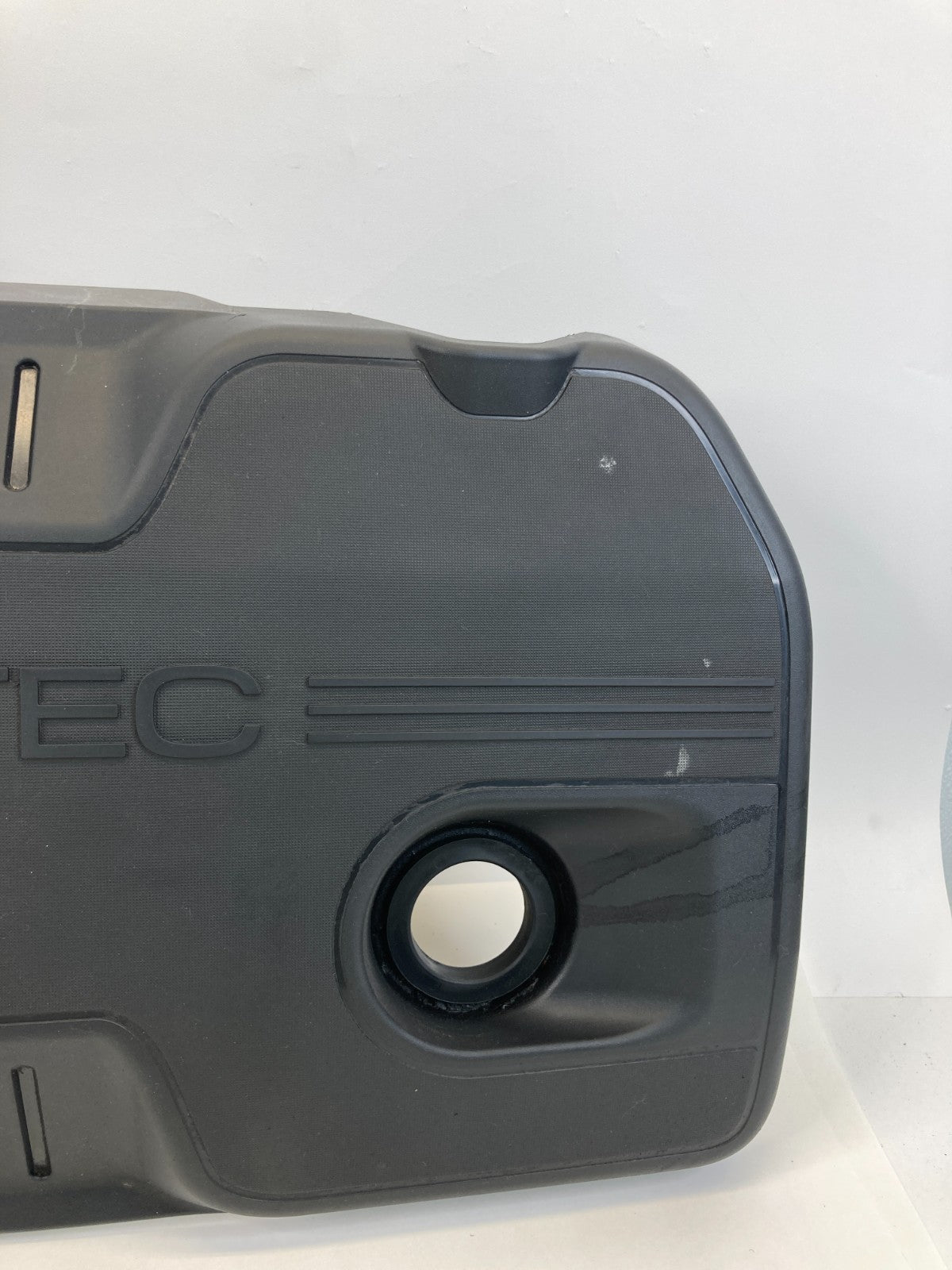 2010-2017 GMC Terrain 2.4L Engine Cover Intake Manifold Lid 12634977