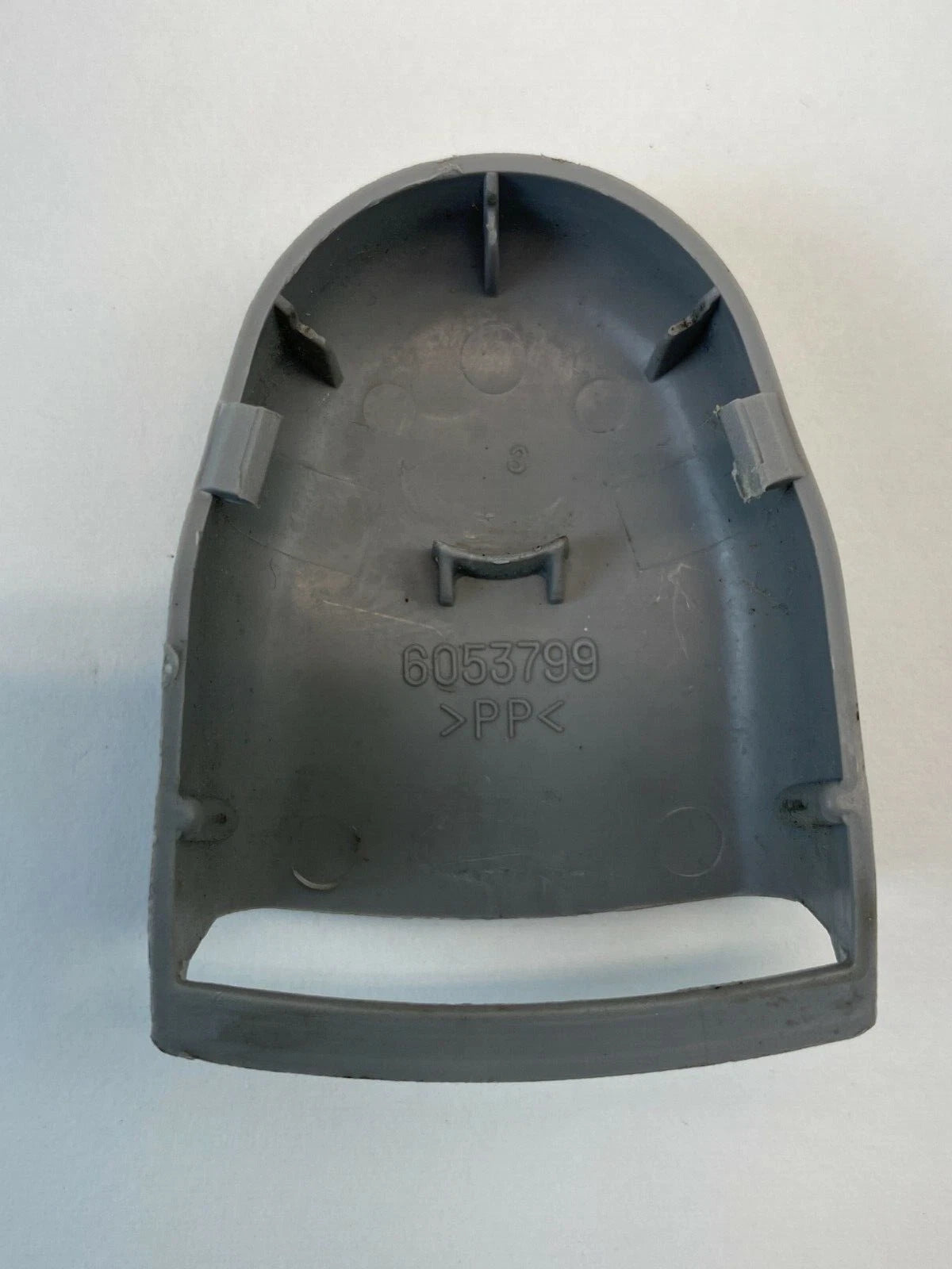 2007-2011 HYUNDAI ACCENT HATCHBACK SEAT BELT COVER PANEL ASSEMBLY 6053799 OEM