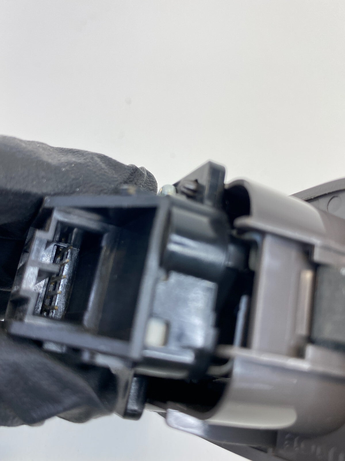 2011-2017 Honda Odyssey Rear Right Sliding Door Open Close Control Switch OEM