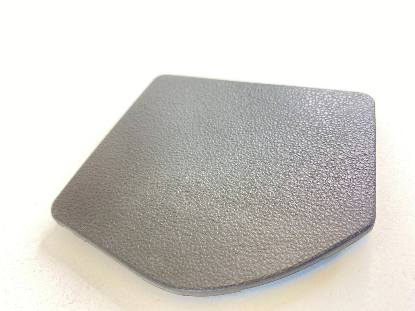 2004-2008 CHRYSLER CROSSFIRE LEFT DOOR INNER PLASTIC ACCESS COVER A1937270188