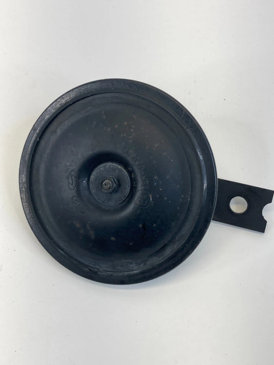 2005-2010 KIA SPORTAGE HORN LOW NOTE PITCH SIREN ALARM SIGNAL 96610-3E001 OEM