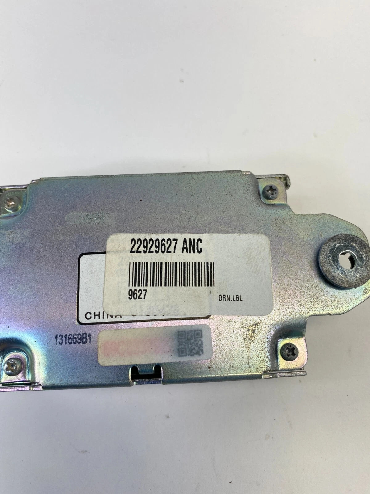 2010-2013 GMC TERRAIN EQUINOX ACTIVE NOISE CANCELLATION CONTROL MODULE 22929627