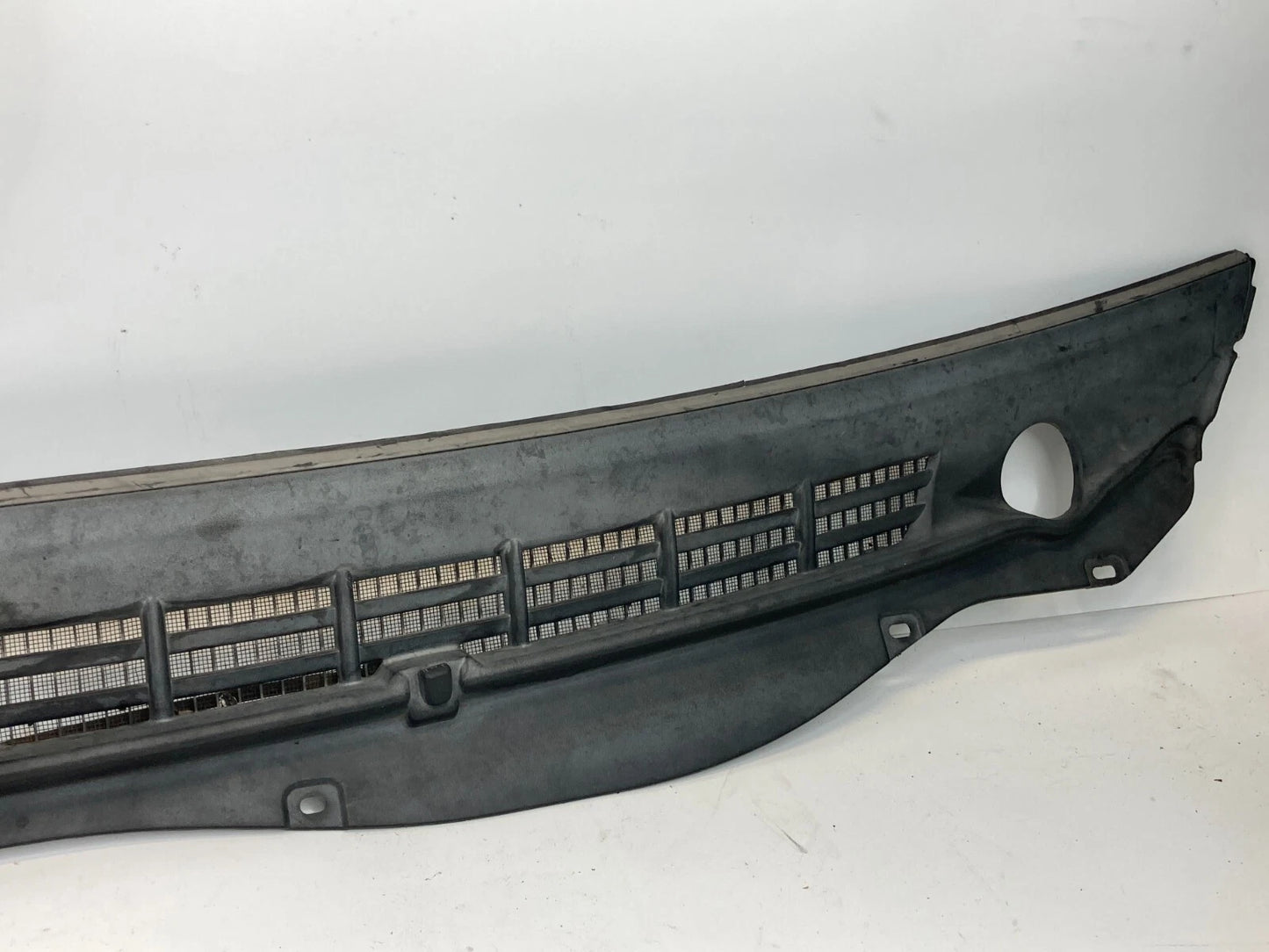 04-12 CHEVY COLORADO GMC CANYON WINDSHIELD COWL AIR INLET GRILLE VENT 219933779
