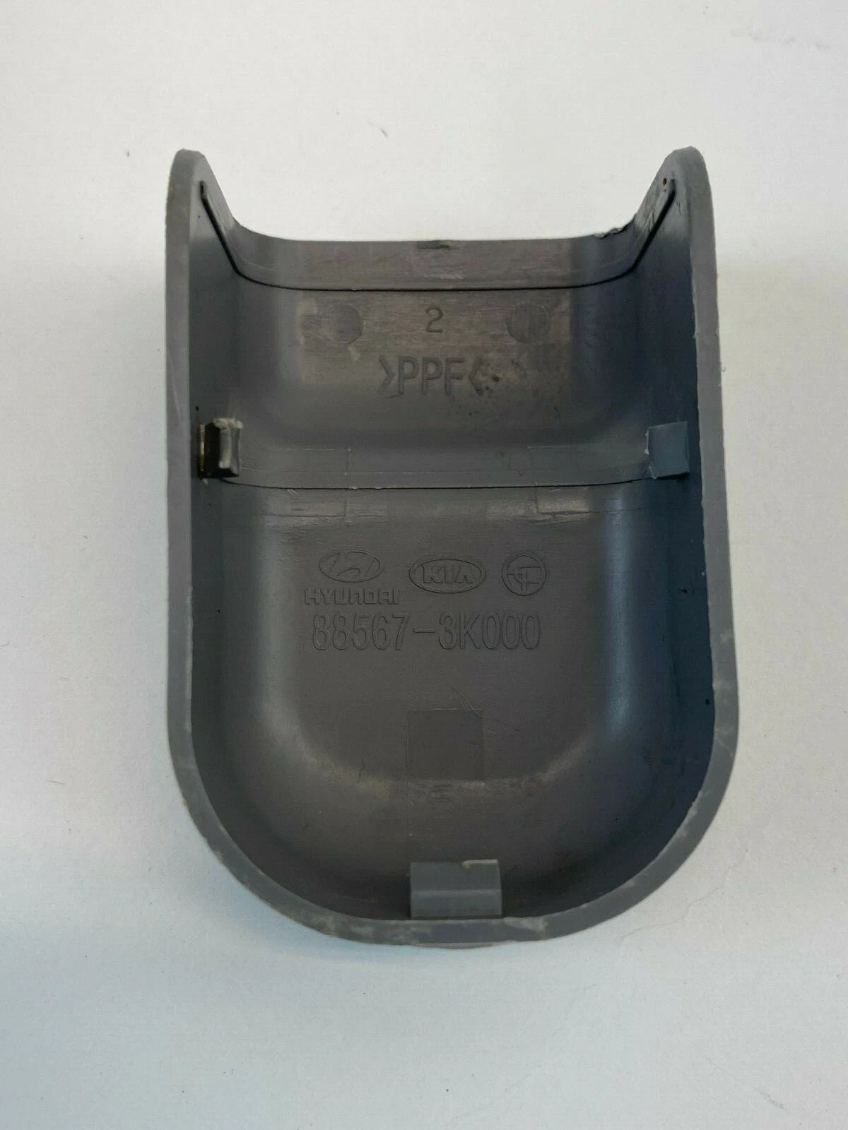 07 08 HYUNDAI ELANTRA SEDAN FRONT SEAT TRACK CAP COVER TRIM PANEL 88567-3K000