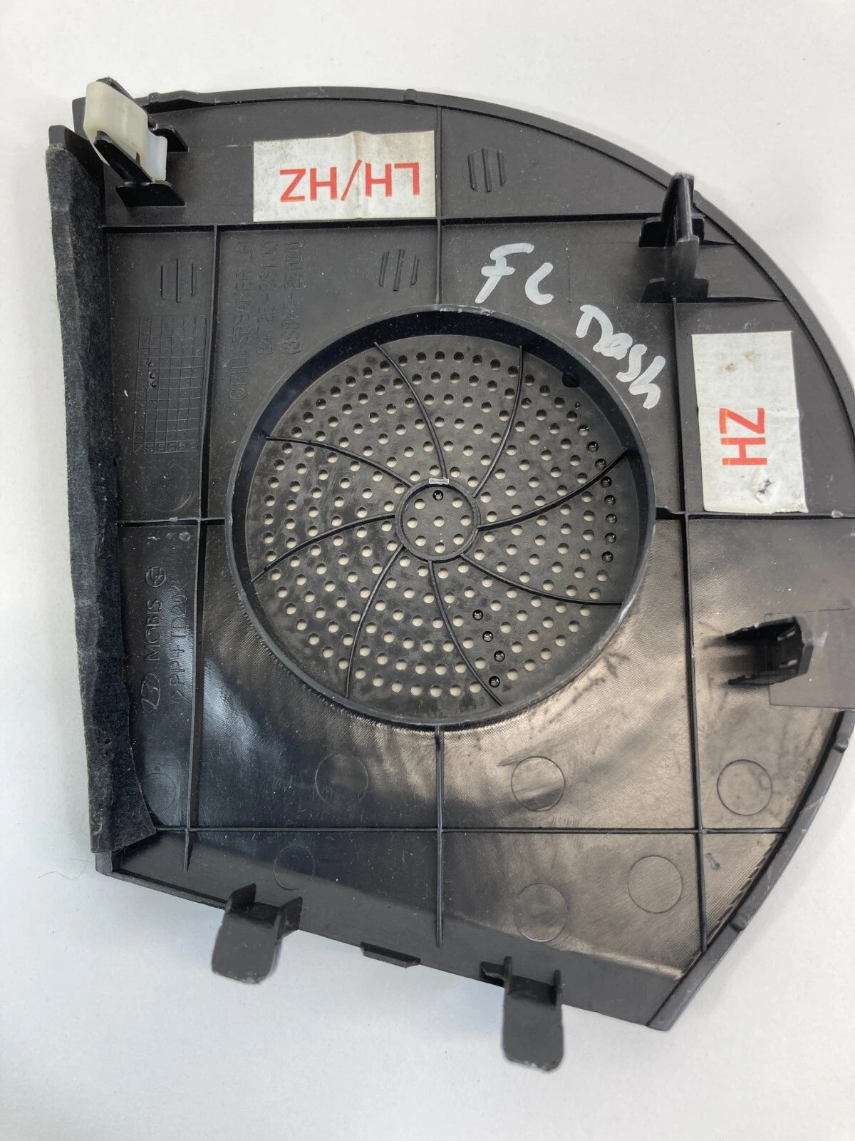 2011-2014 HYUNDAI SONATA DASH LEFT SIDE SPEAKER COVER TRIM BEZEL 84725-3S100