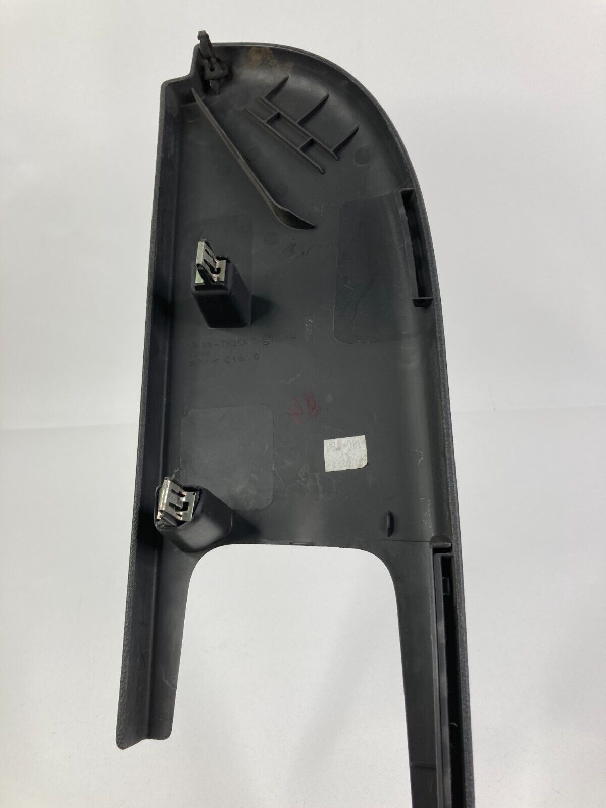 06-09 Ford Mustang CONVERTIBLE Right Inner Quarter Panel Upper Trim 6R33-7631002