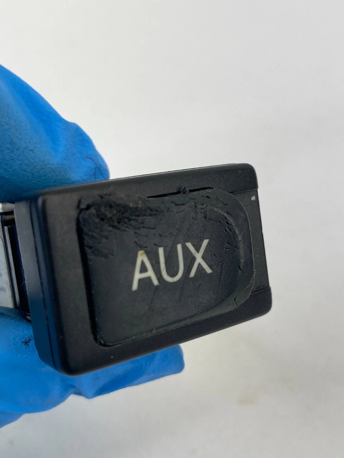 2009-2013 TOYOTA MATRIX AUXILIARY JACK AUX IN CONTROL SWITCH BUTTON OEM