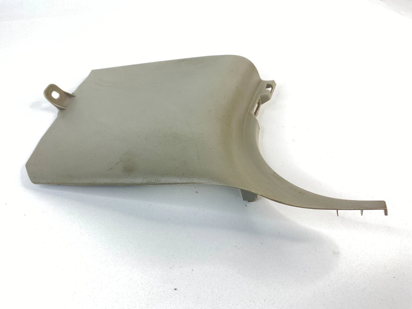 2003-2006 INFINITI G35 RIGHT PASSENGER SIDE DASH COWL KICK PANEL 66900-AM600 OEM