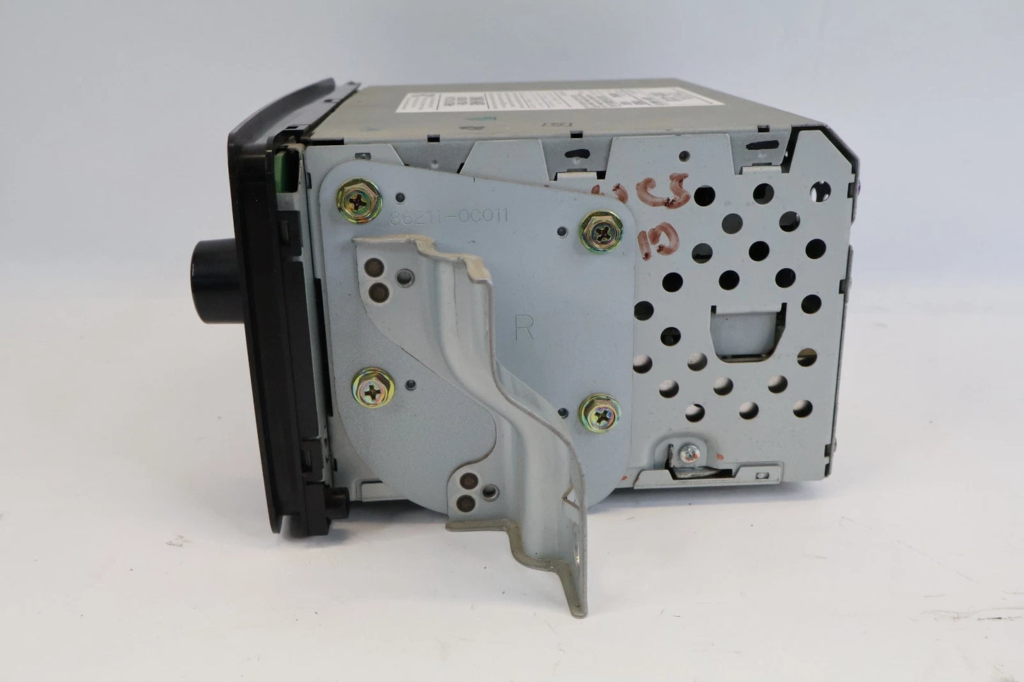 2005 2006 TOYOTA TUNDRA CREW RADIO AM FM CD RADIO RECEIVER PLAYER 861200C130 OEM