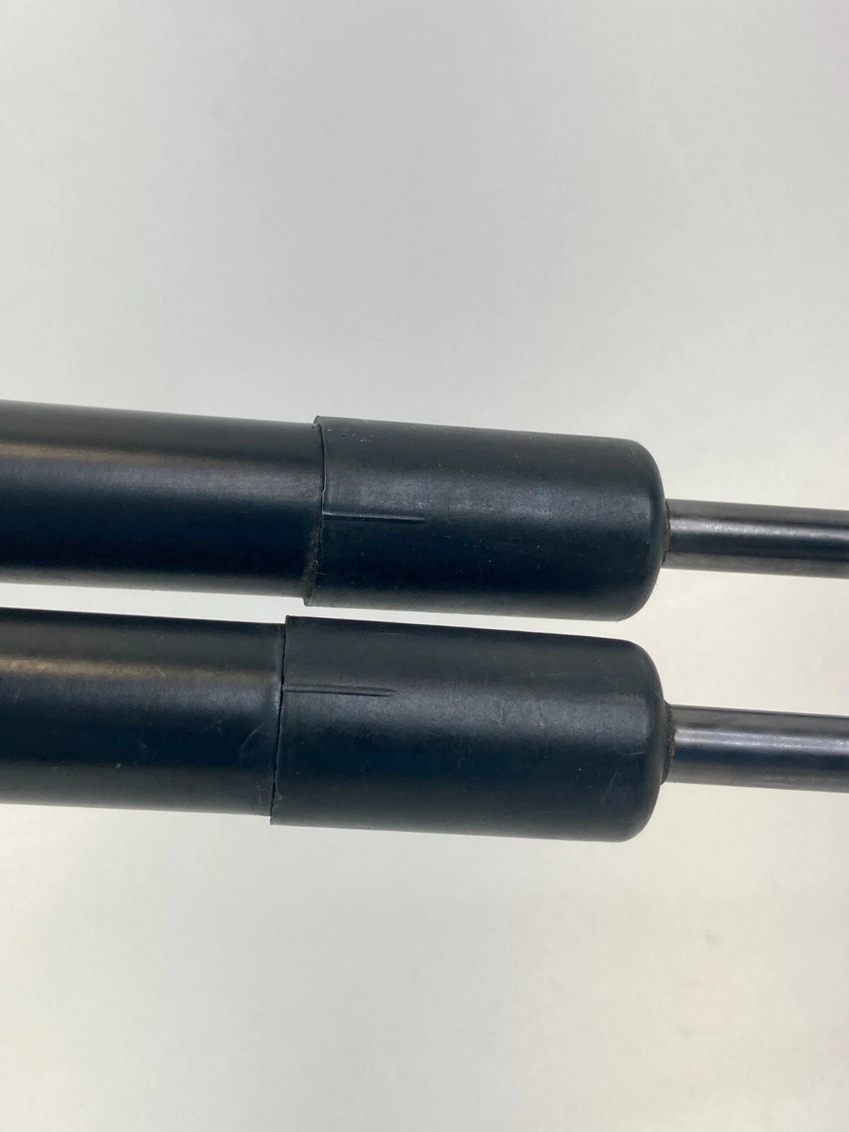 12-18 FORD FOCUS HATCHBACK TRUNK SUPPORT SHOCK STRUT LIFT CYLINDER CM51-A406A10