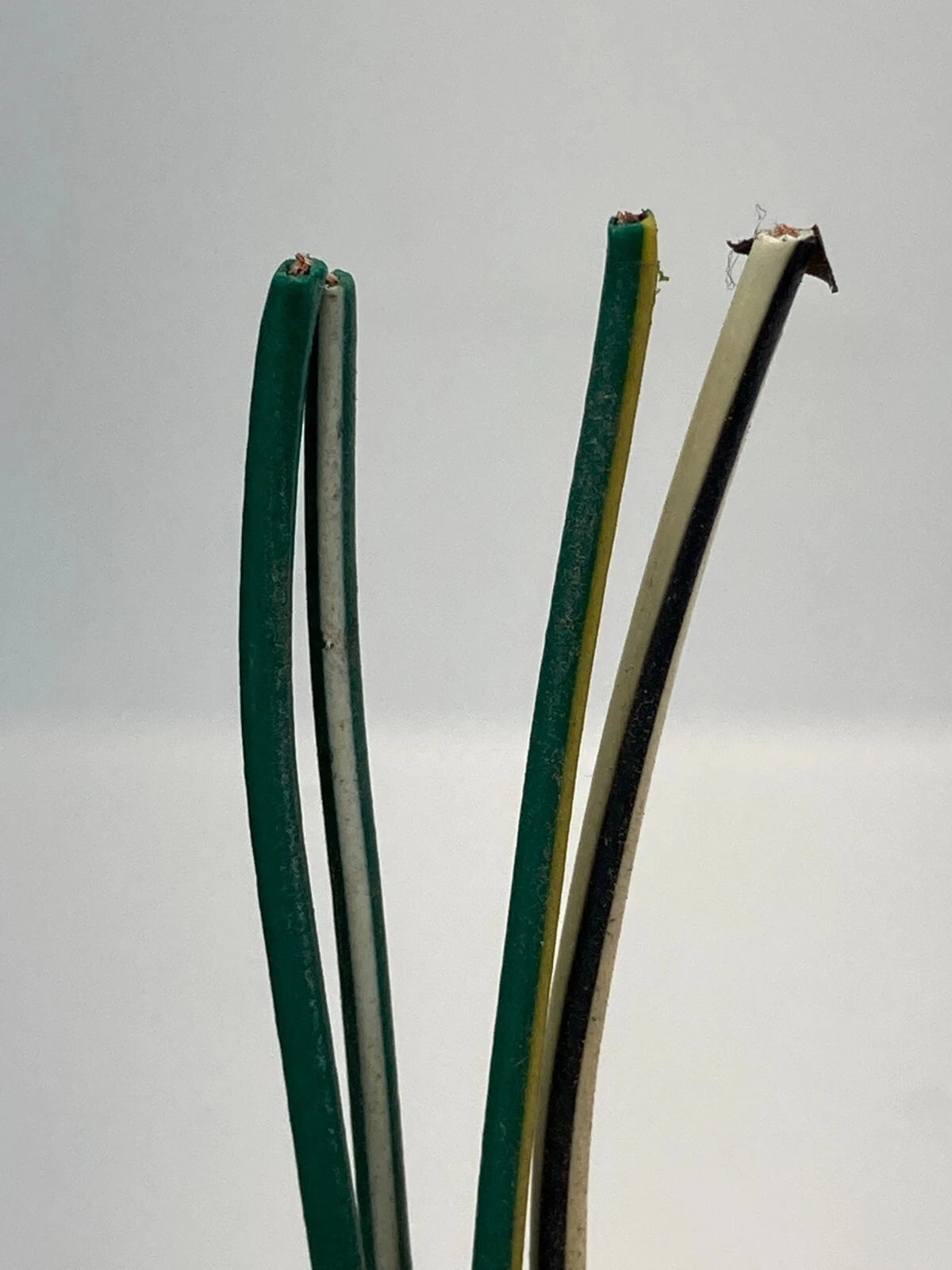 03-08 TOYOTA COROLLA TAILLIGHT REAR LAMP WIRING HARNESS PLUG CONNECTOR LOOM OEM