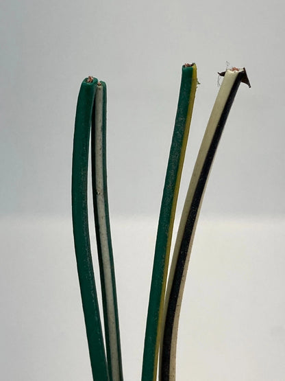 03-08 TOYOTA COROLLA TAILLIGHT REAR LAMP WIRING HARNESS PLUG CONNECTOR LOOM OEM