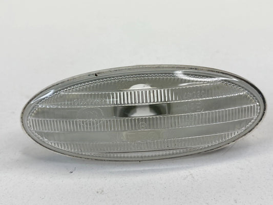 09 10 11 12 13 14 NISSAN CUBE RIGHT PASSENGER SIDE CORNER PARK MARKER LIGHT OEM