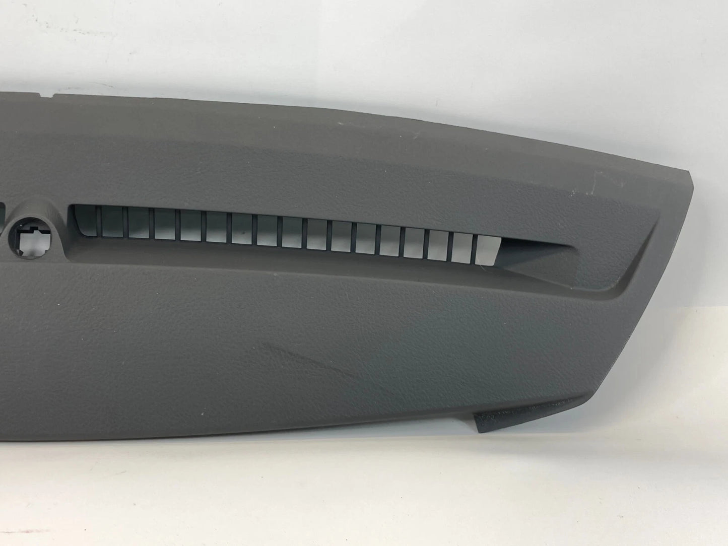 07-11 TOYOTA CAMRY UPPER DASH DEFROSTER VENT GRILL TRIM PANEL 55981-06010 OEM