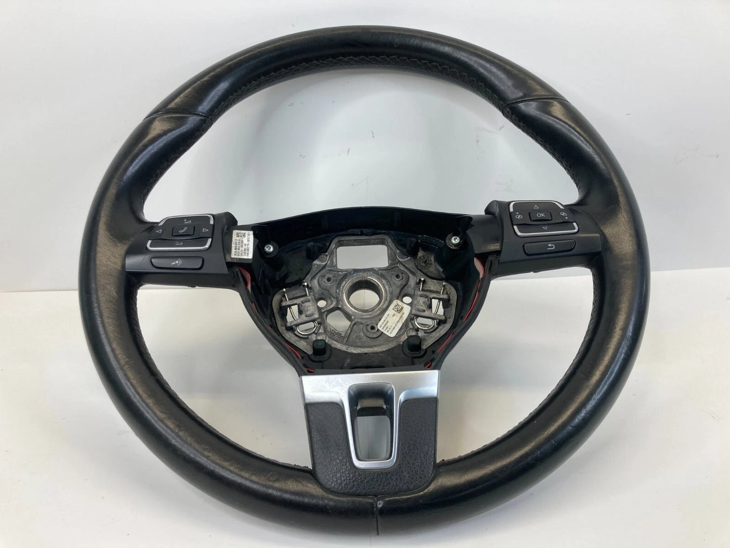 2012-2015 VOLKSWAGEN PASSAT STEERING WHEEL W MULTI-FUNCTION SWITCH 561-419-091-G