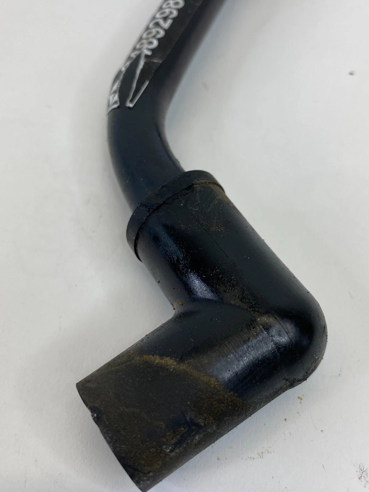 2012-2017 FIAT 500 1.4L L4 A/T ENGINE MAKE UP AIR HOSE TUBE MOPAR 4892986AA OEM