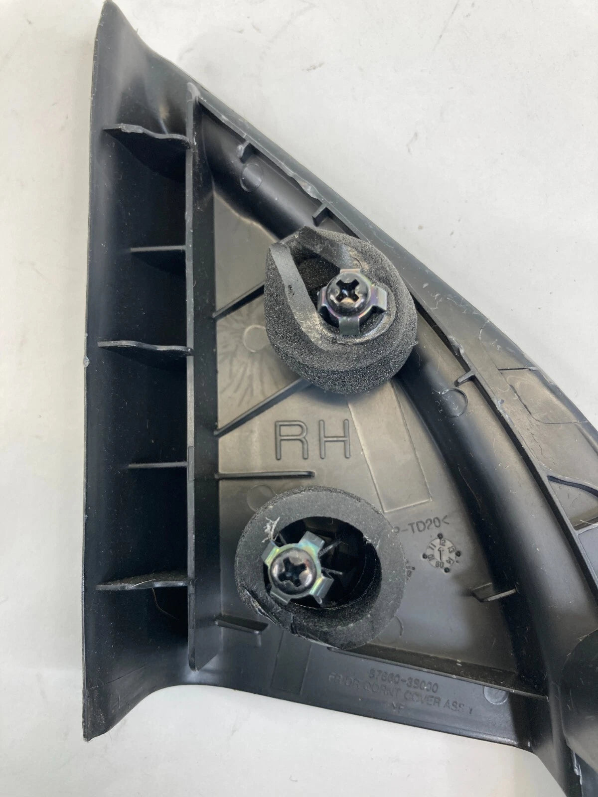 11-14 HYUNDAI SONATA SEDAN FR RIGHT INTERIOR DOOR MIRROR CORNER COVER 876603S000