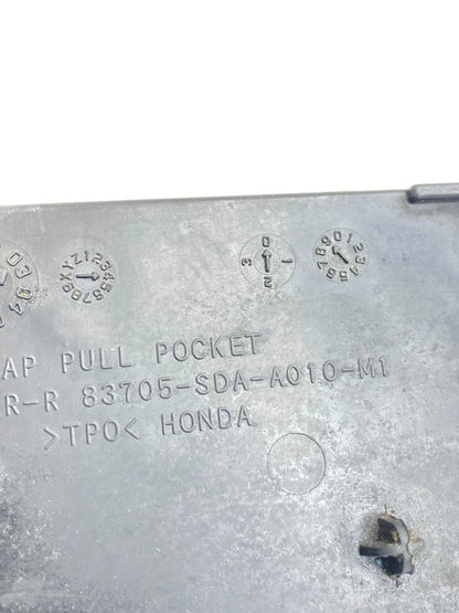 03-07 HONDA ACCORD REAR RIGHT DOOR POCKET INSERT RUBBER MAT 83705-SDA-A010-M1