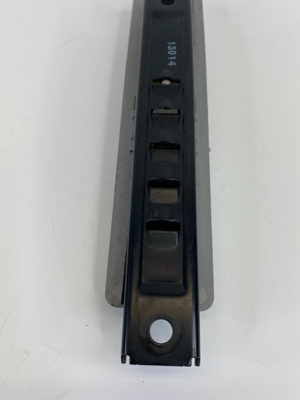 03 04 05 06 HONDA ELEMENT FRONT LEFT DRIVER SIDE SEAT BELT ADJUSTER OEM
