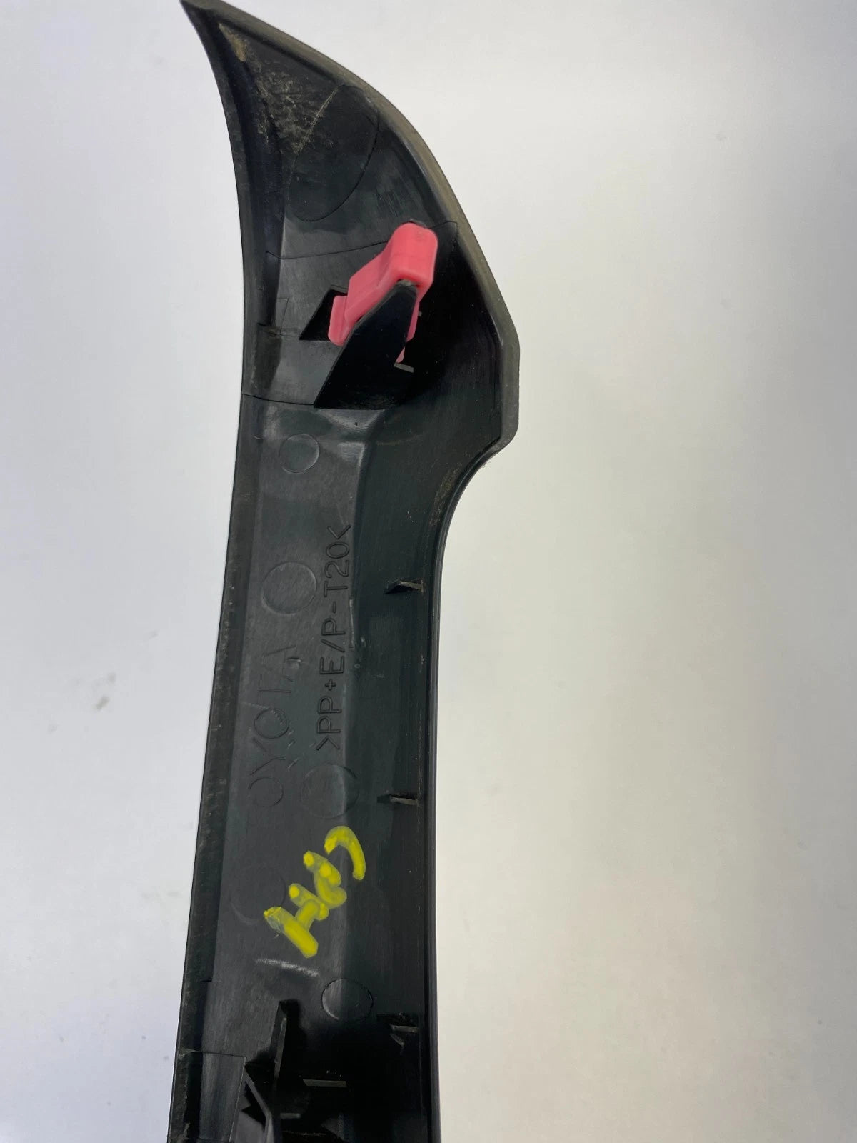 06-11 TOYOTA YARIS CENTER RIGHT DASH END FINISH PANEL TRIM 55435-52010 OEM