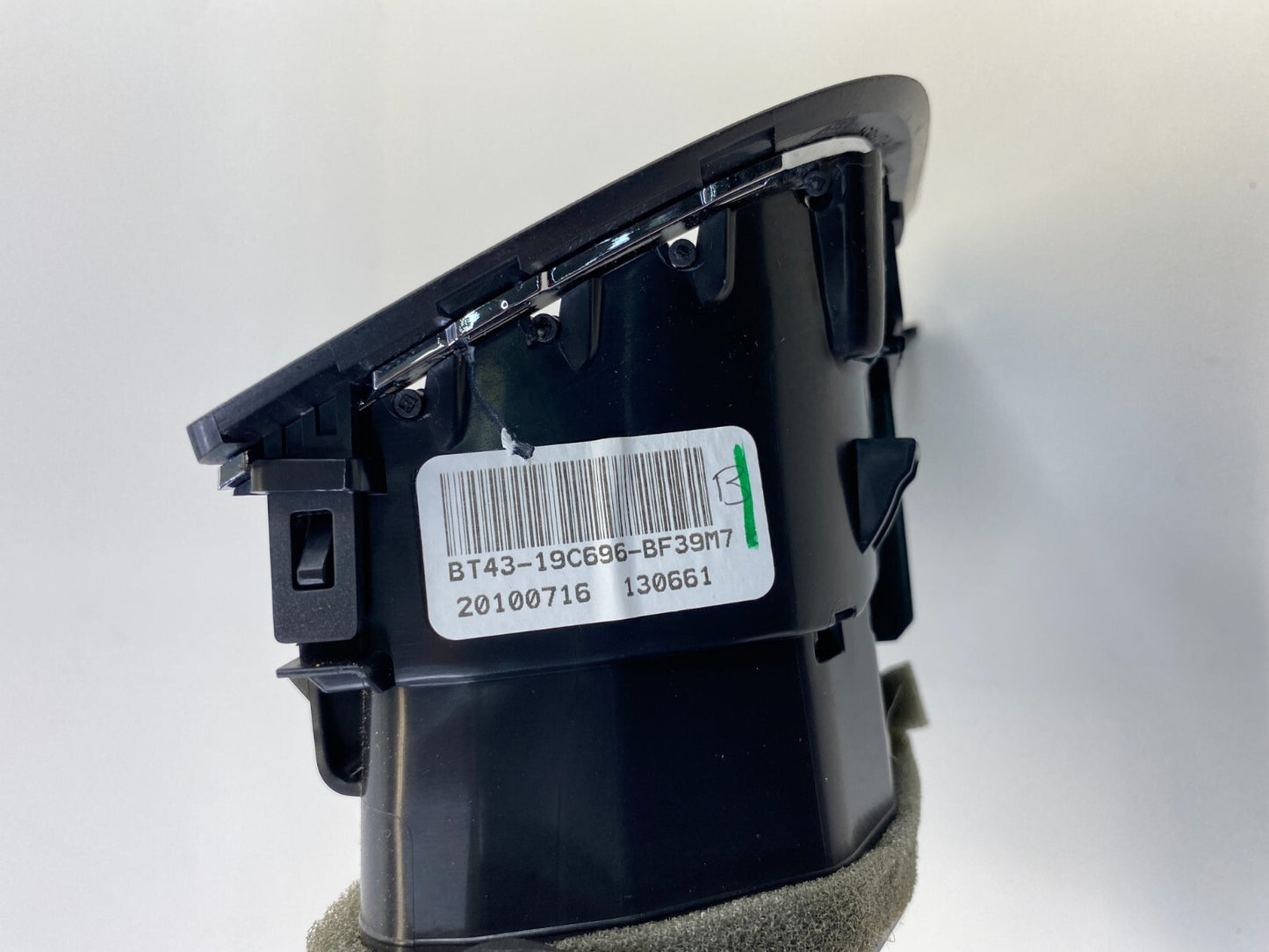 2011-2014 Ford Edge Dash Left Side Heater Air Vent Outlet Grille BT43-19C696-BF