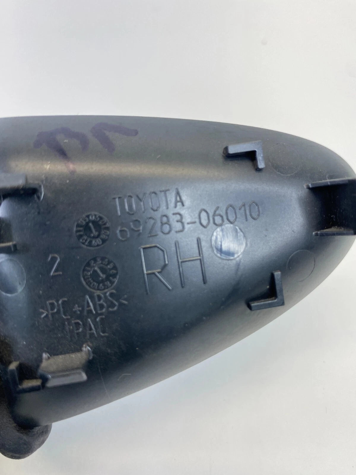07-11 TOYOTA CAMRY REAR RIGHT SIDE INNER DOOR HANDLE SCREW COVER 69283-06010 OEM
