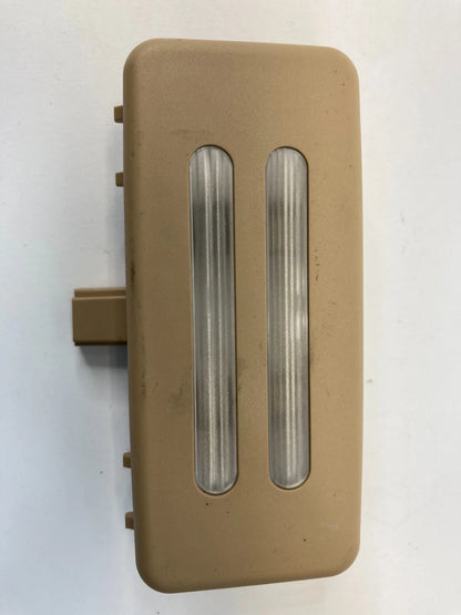 2004-2007 BMW 530I RIGHT PASSENGER SIDE INNER SUNVISOR VANITY LIGHT LAMP 155149