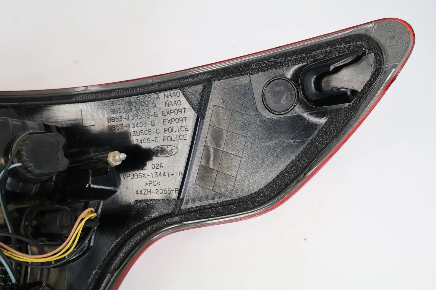 2011-2015 FORD EXPLORER REAR LEFT SIDE LED TAIL LIGHT LAMP ASSEMBLY OEM FACTORY