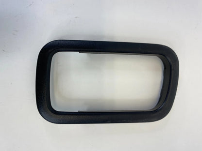 2001-2004 NISSAN PATHFINDER LEFT SIDE INNER DOOR HANDLE BEZEL TRIM COVER ASSY