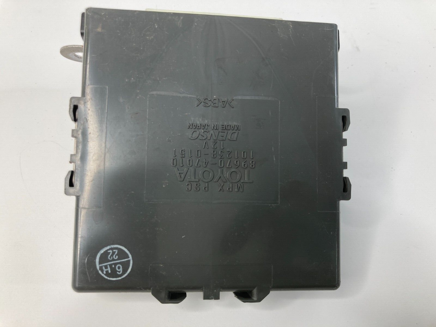 04-09 Toyota Prius 1.5L 16V Power Supply Source Control Module Unit 89670-47010