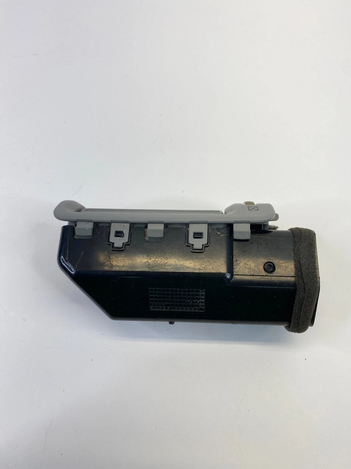 07 08 09 HYUNDAI SANTA FE REAR PILLAR LEFT DRIVER AC AIR VENT 97050-2B000 OEM