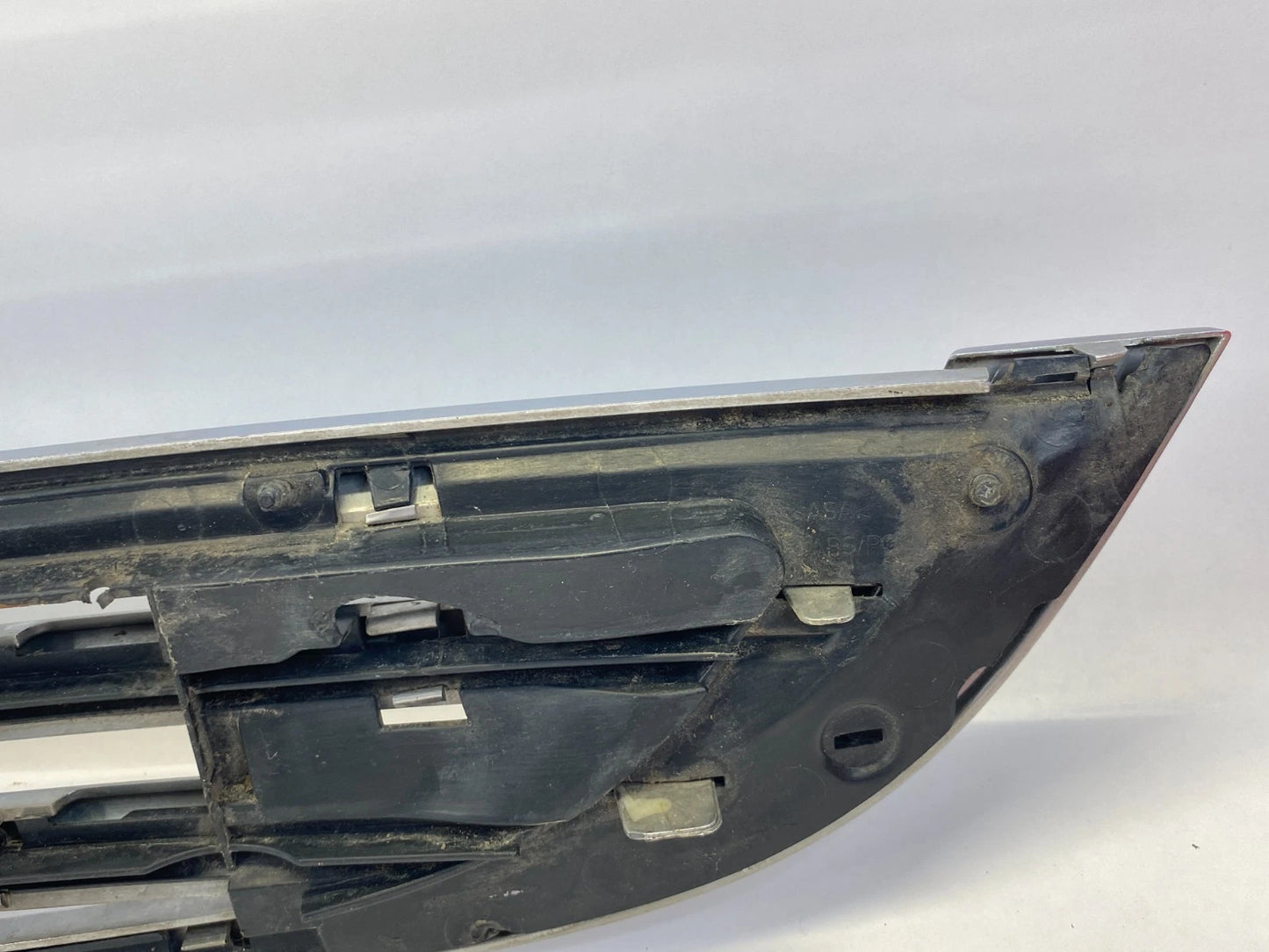 2002-2006 MINI COOPER FRONT HOOD UPPER GRILLE GRILL TRIM ASSY OEM