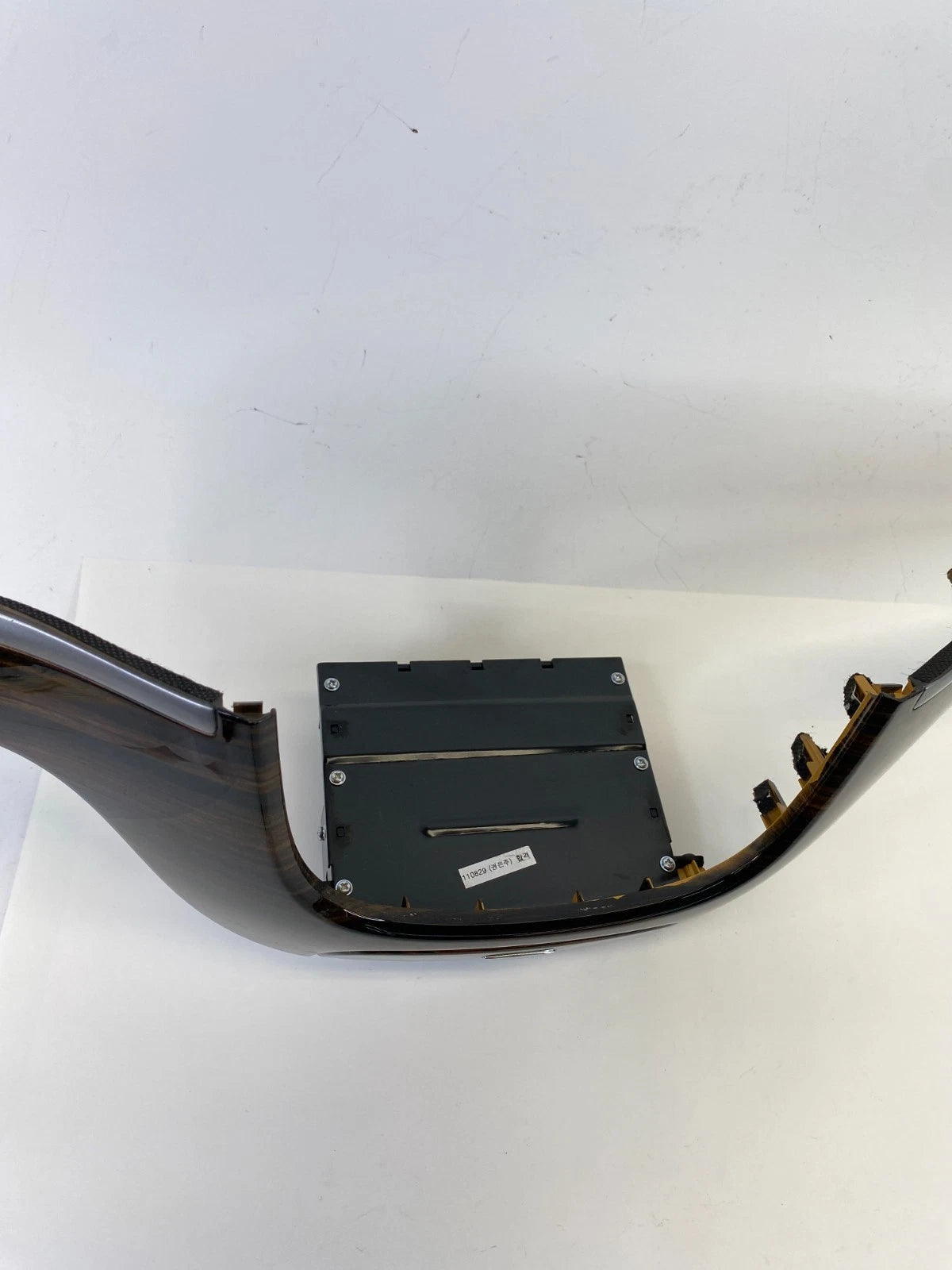 2010-2012 Hyundai Santa Fe Center Dash Lower Radio Bezel Trim Molding Woodgrain