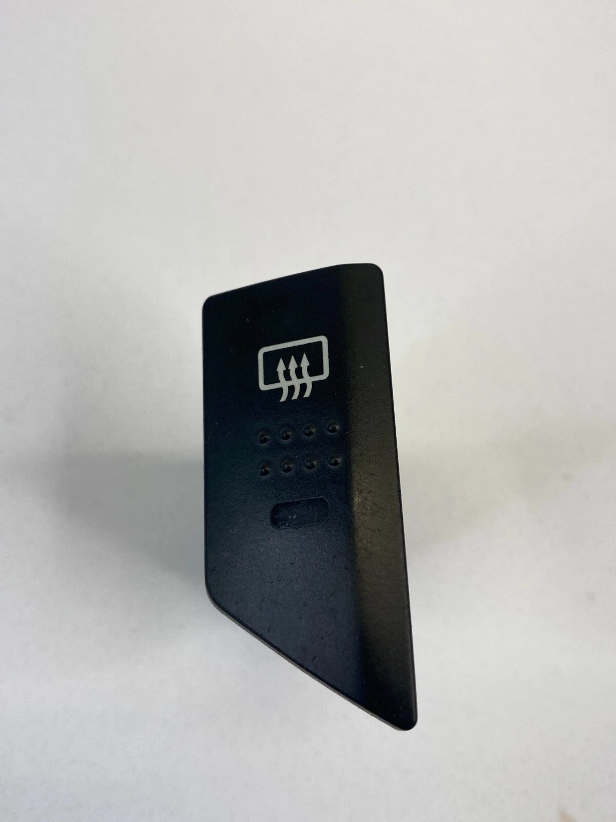 2002 2003 NISSAN ALTIMA SEDAN DEFROST DEFROSTER CONTROL SWITCH BUTTON OEM