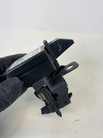 11-18 Volvo S60 Keyless Entry Antenna Sensor Module w/ Smart Key Remote Control