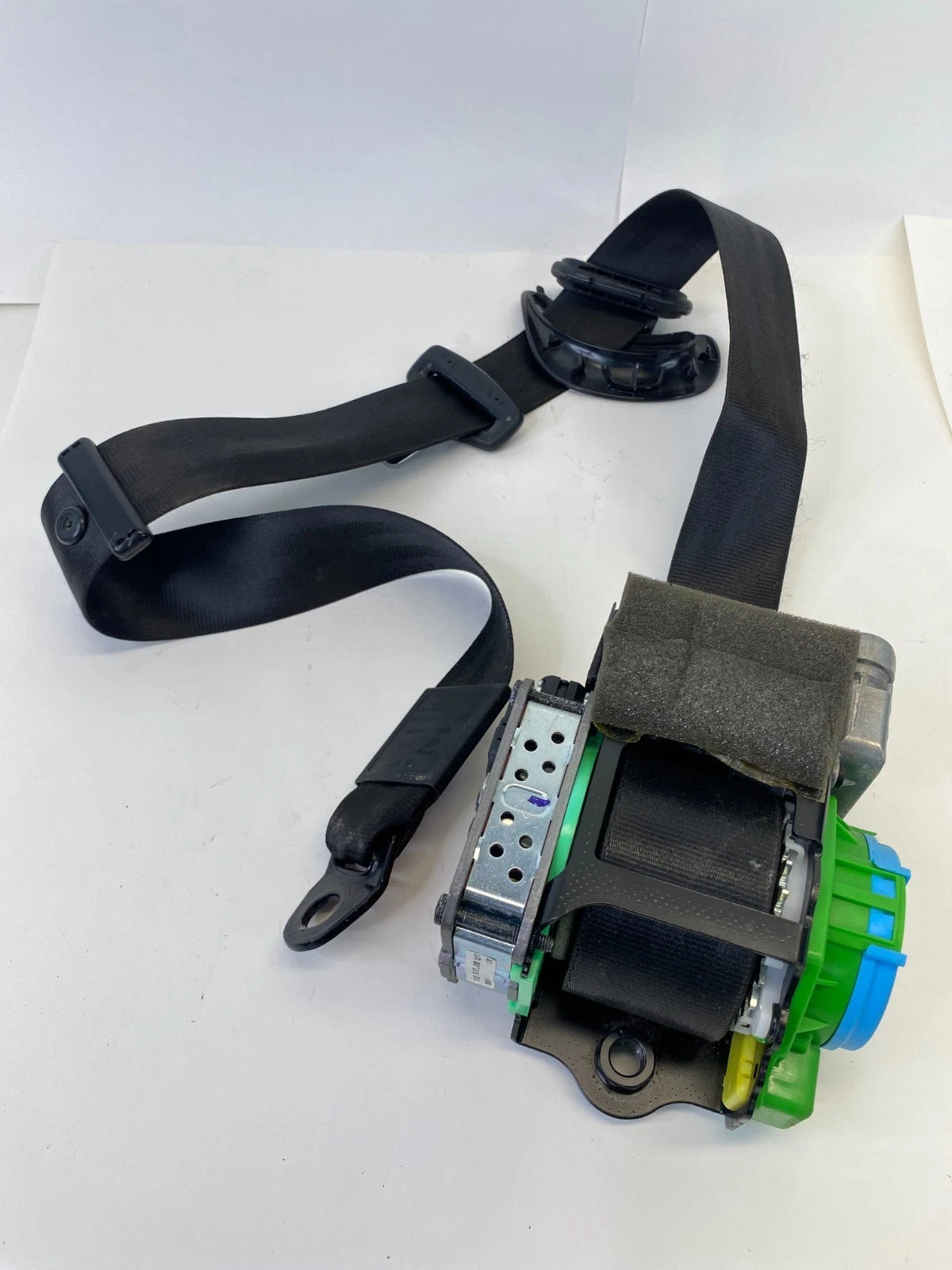 2008-2017 AUDI A5 QUATTRO FRONT LEFT DRIVER SIDE SEAT BELT RETRACTOR ASSY OEM