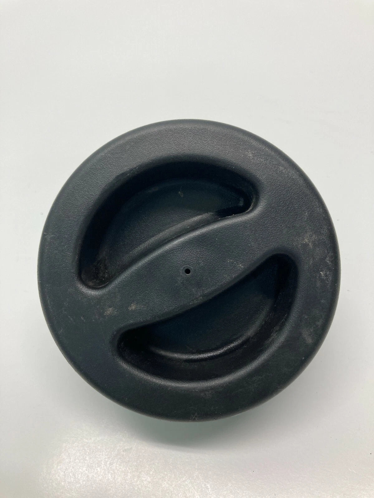 2005-2009 CHEVROLET EQUINOX EMERGENCY SPARE TIRE WHEEL HOLDER HOLD DOWN BOLT OEM