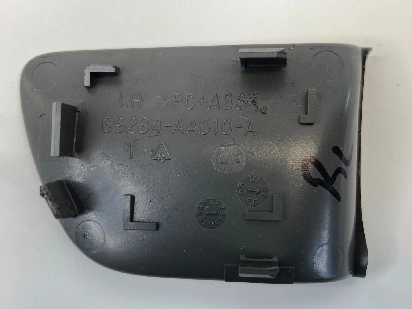 2002-2006 TOYOTA CAMRY INNER DOOR HANDLE SCREW CAP COVER REAR LH OEM 69284AA010A