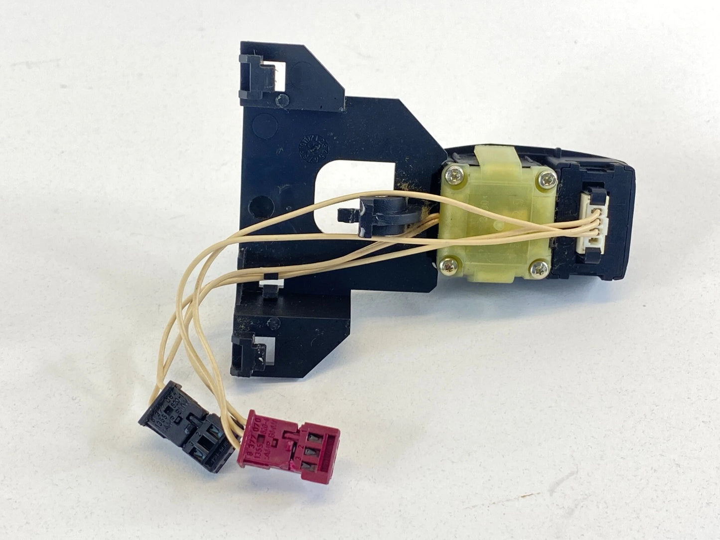 2004-2007 BMW 530I STEERING WHEEL ADJUSTMENT SWITCH ASSEMBLY 69477889 OEM
