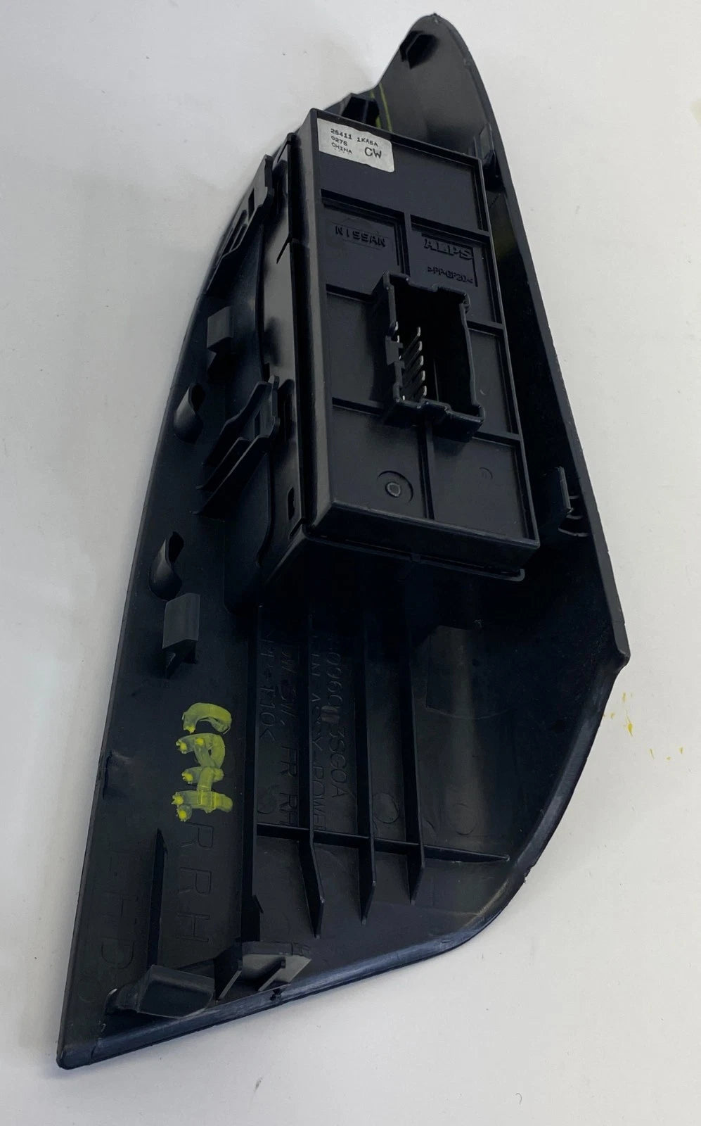 2013-2019 NISSAN SENTRA FRONT RIGHT DOOR POWER WINDOW SWITCH OEM 25411-1KA5A