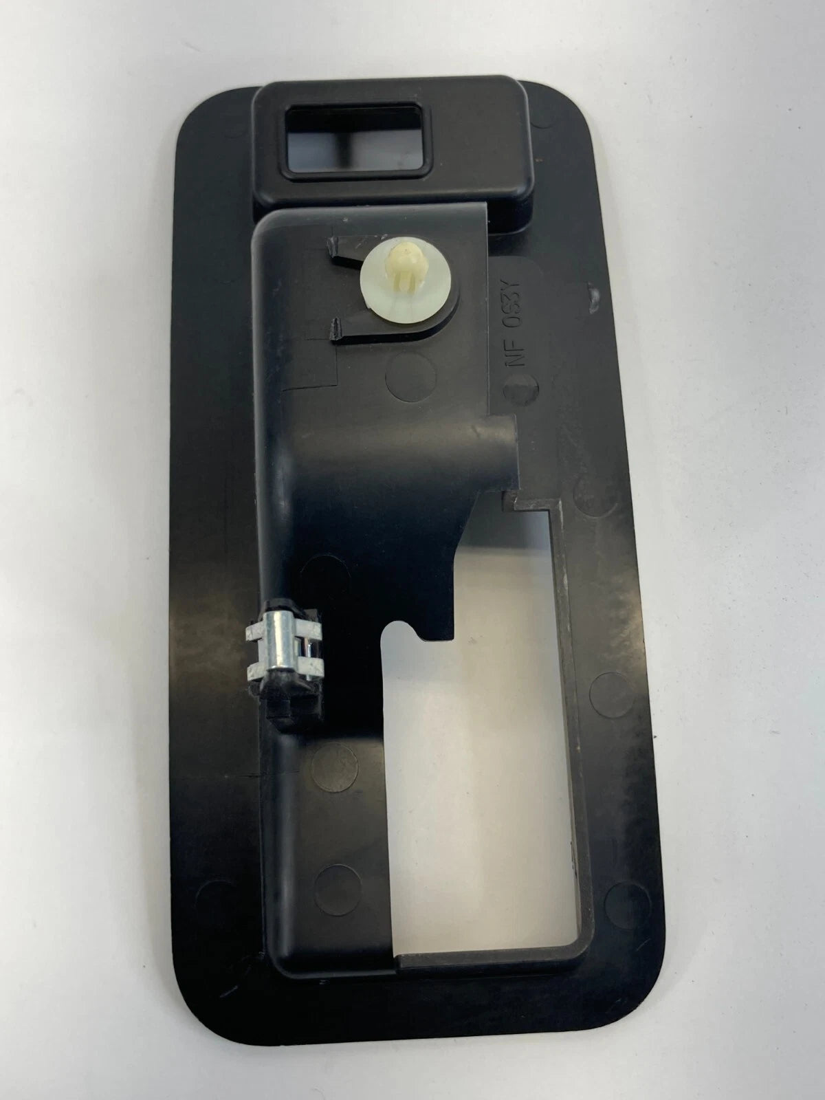 2003-2007 NISSAN MURANO RIGHT PASSENGER SEAT SWITCH HANDLE TRIM COVER OEM