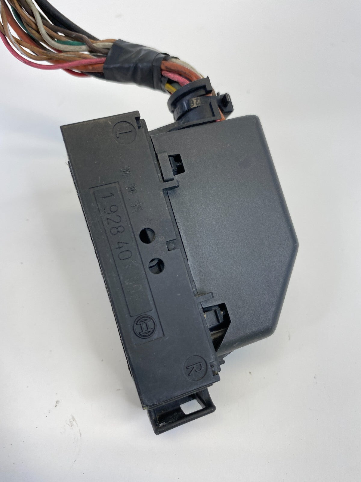 2004-2007 Saturn Vue 3.5L AT ABS Pump Anti Lock Brake Module Connector Plug OEM