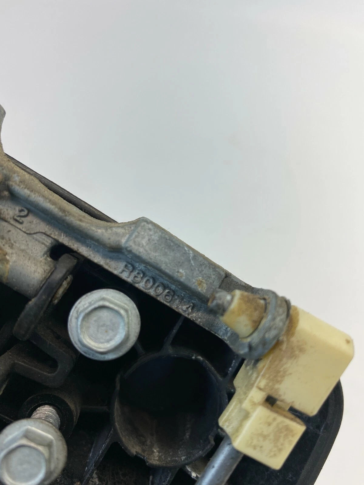 05-10 JEEP GRAND CHEROKEE LAREDO REAR RIGHT EXTERIOR DOOR HANDLE 55394240AG OEM