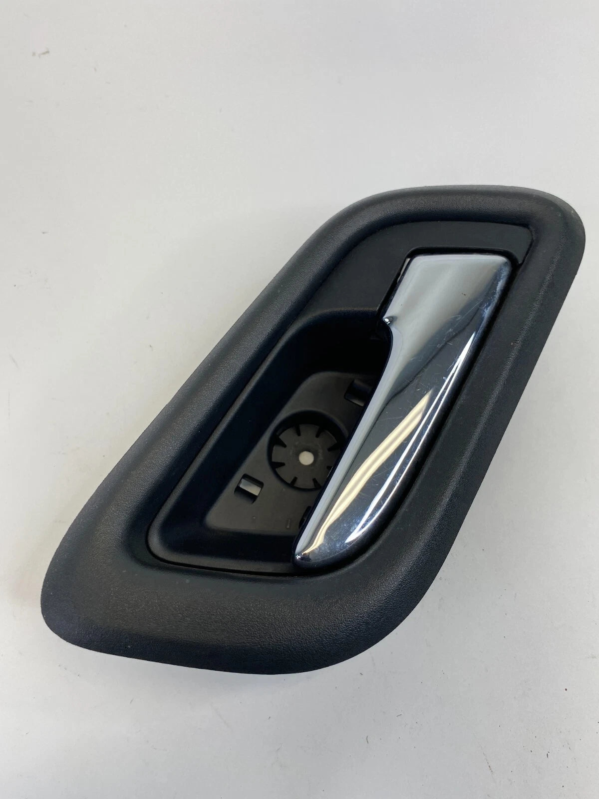 2013 2014 2015 CHEVROLET MALIBU REAR RIGHT SIDE INTERIOR DOOR HANDLE RR RH OEM