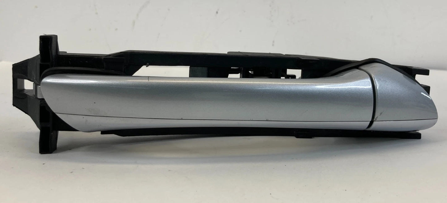 2006 MERCEDES-BENZ CLS500 CLS550 REAR RIGHT SIDE EXTERIOR DOOR HANDLE OUTER OEM