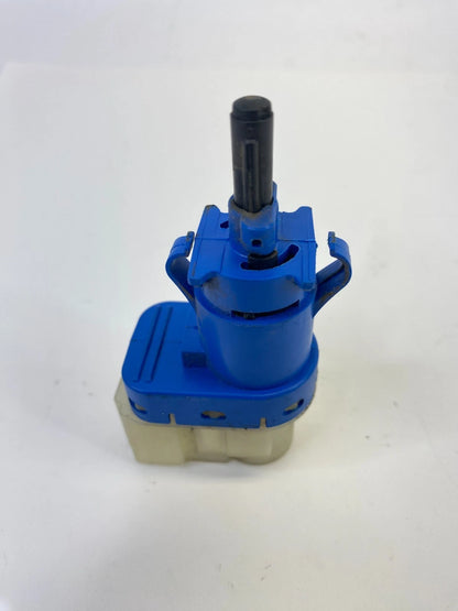 2015 2016 2017 Chrysler 200 Brake Pedal Stop Light Sensor Switch OEM