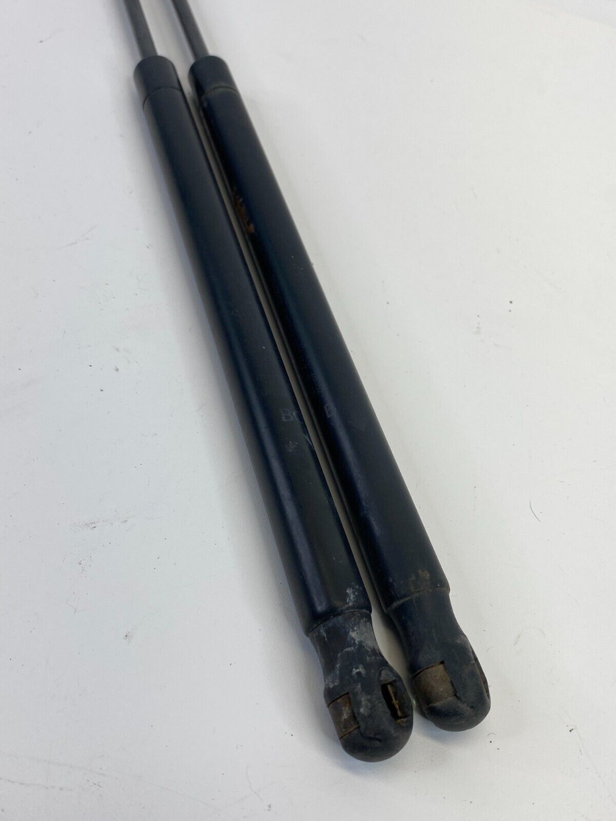 07-12 Dodge Caliber Trunk Lift Support Cylinder Shock Strut Pair 05160017AB