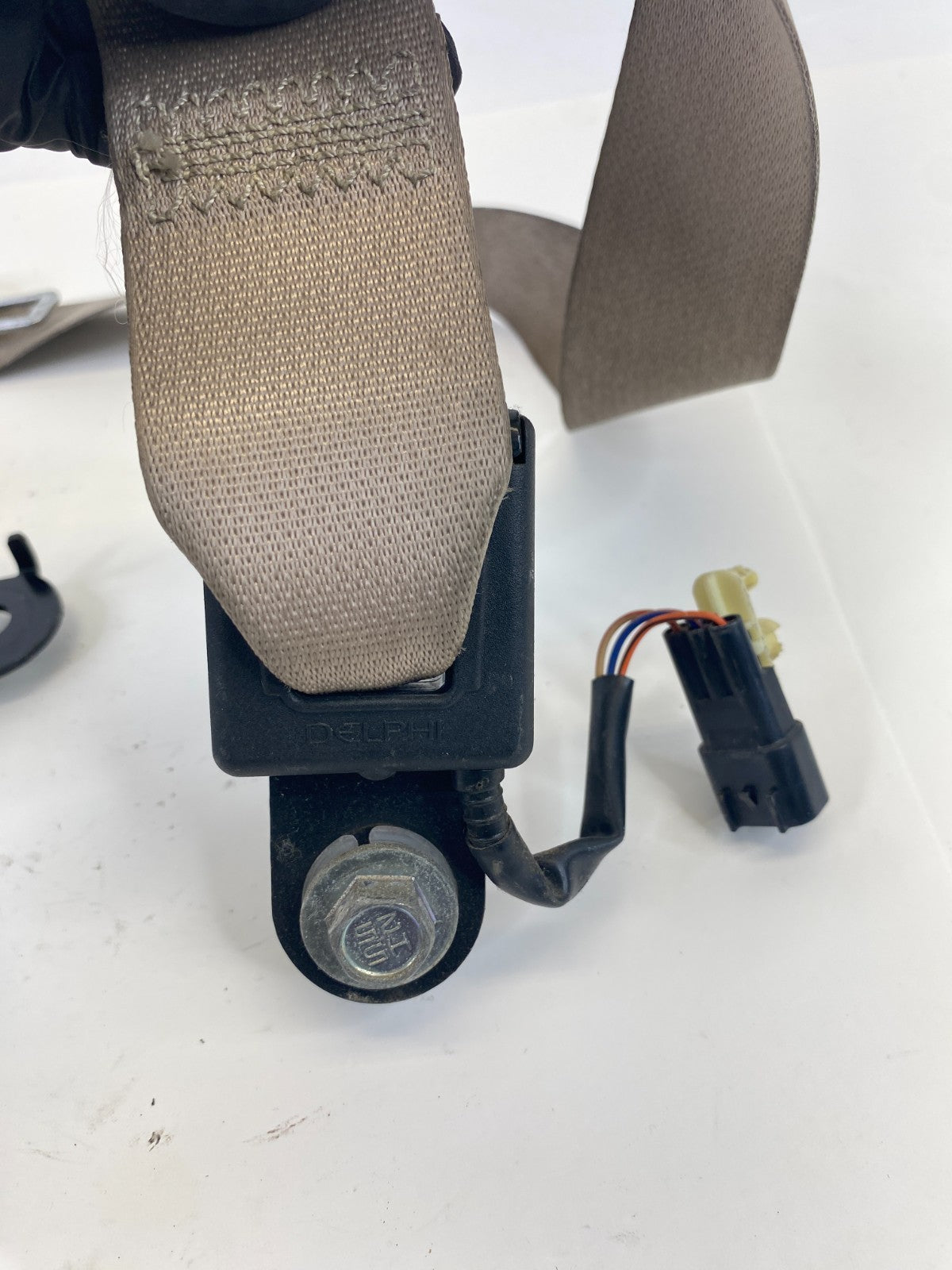 2005-2007 Kia Sportage Front Right Passenger Side Seat Belt Retractor 888201F500