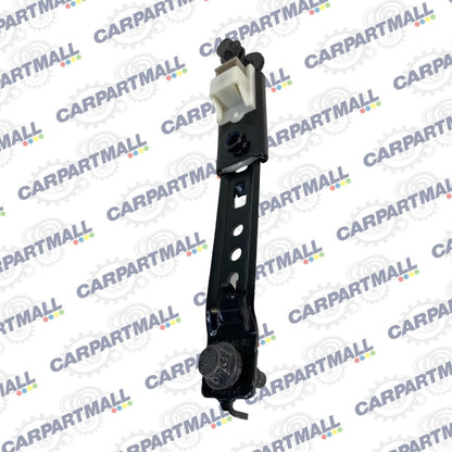 2012-2017 KIA RIO HATCHBACK FRONT LEFT DRIVER SEAT BELT HEIGHT ADJUSTER ASSEMBLY