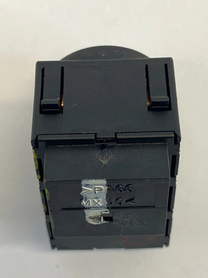 2011-2017 BMW X3 FRONT RIGHT PASSENGER PASSENGER SIDE POWER SEAT LUMBAR SWITCH